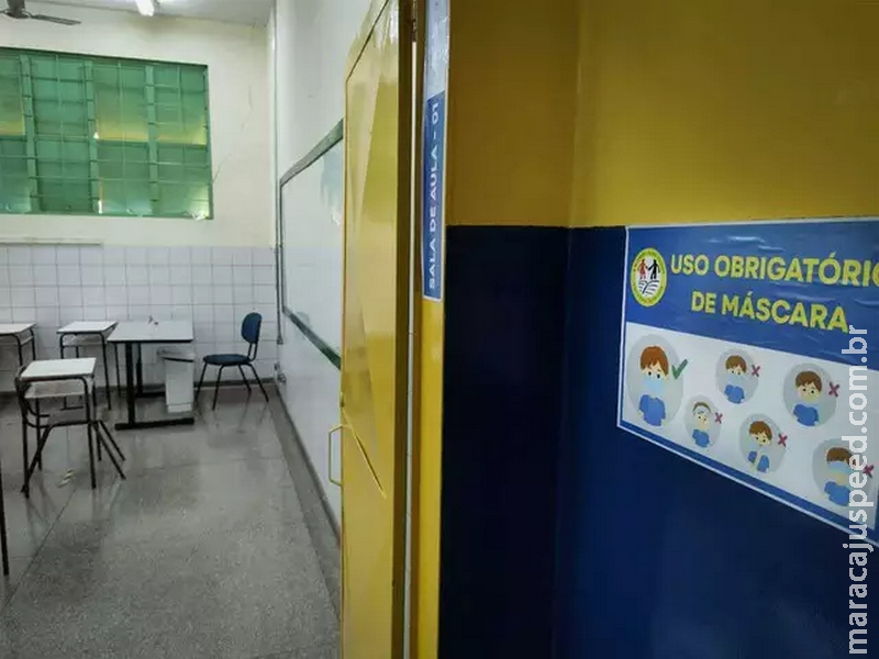 Nem 1% passa em seleção para professores e prefeitura vai publicar novo edital Nem 1% passa em seleção para professores e prefeitura vai publicar novo edital