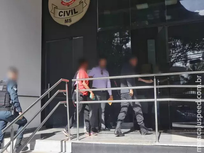 Policiais são afastados por demora em atendimento a crianças abandonadas
