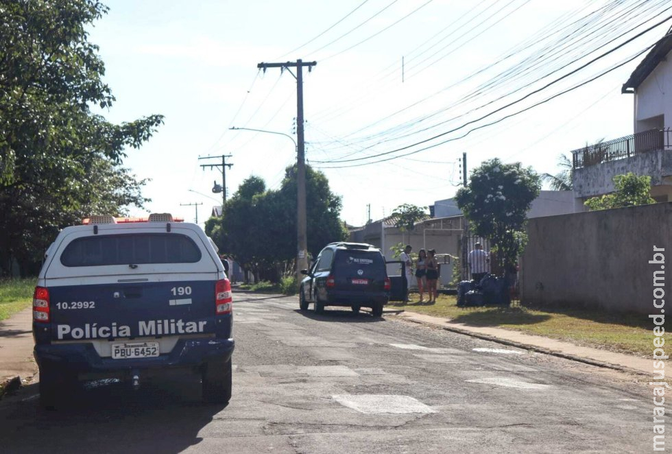Rapaz de 26 anos é morto com tiro na cabeça ao defender irmãs de 