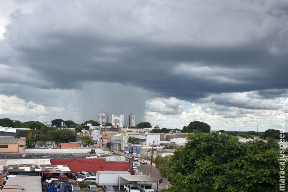 Semana será marcada por calor e pancadas de chuvas isoladas em Mato Grosso do Sul Semana será marcada por calor e pancadas de chuvas isoladas em Mato Grosso do Sul