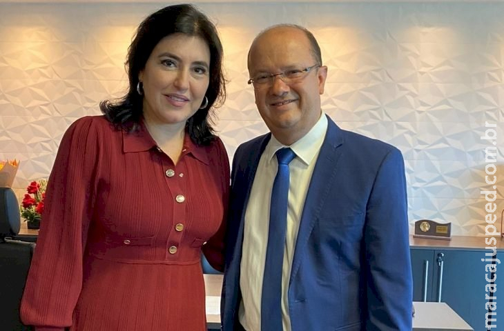 Vice-governador e chefe da Casa Civil prestigiam a posse da nova ministra Simone Tebet Vice-governador e chefe da Casa Civil prestigiam a posse da nova ministra Simone Tebet