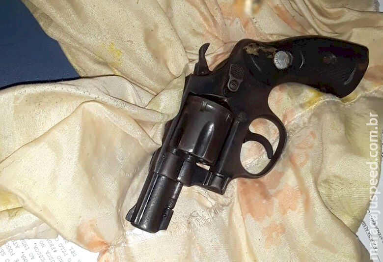 Arrendatário de fazenda é encontrado morto na cama ao lado de arma em MS