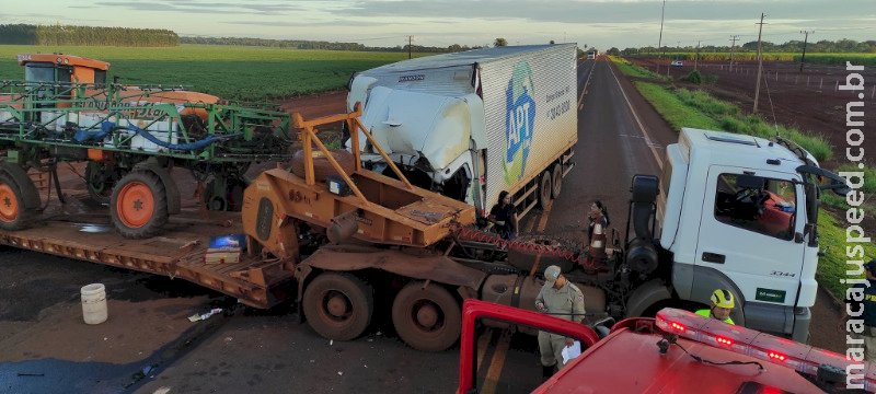 Caminhoneiro morre em acidente na BR-163 durante a madrugada em Rio Brilhante Caminhoneiro morre em acidente na BR-163 durante a madrugada em Rio Brilhante