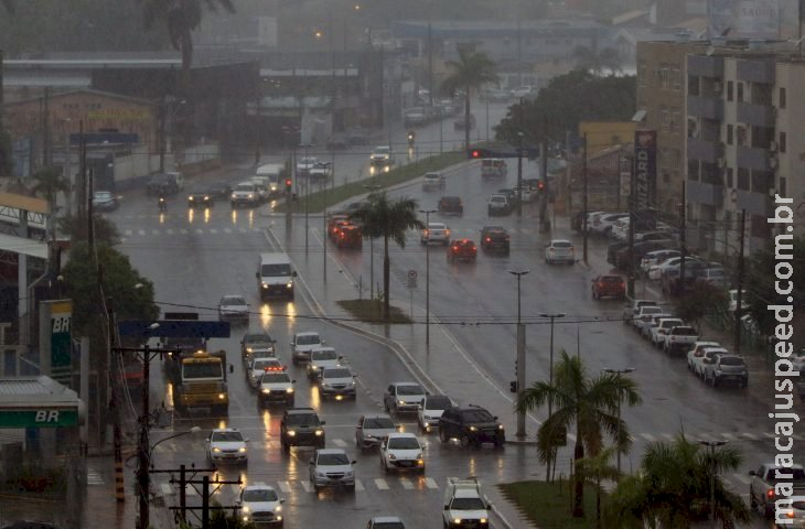 Chuvas moderadas abrem o final de semana em Mato Grosso do Sul