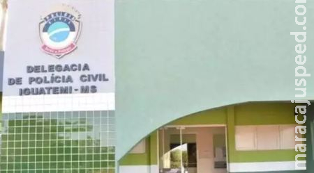 Homem é encontrado morto envolto em sangue em cama de alojamento