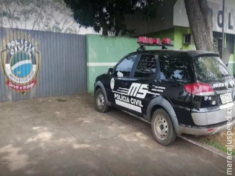 Homem é preso em flagrante após arremessar recém-nascido em cama e agredir esposa Homem é preso em flagrante após arremessar recém-nascido em cama e agredir esposa