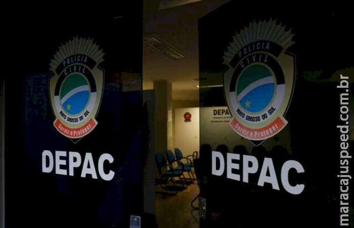 Homem invade casa durante surto, passa mal após ser preso e morre Homem invade casa durante surto, passa mal após ser preso e morre