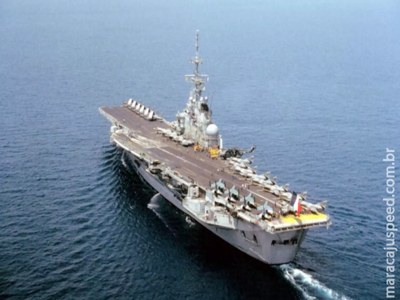 Ibama pede à Marinha informação sobre afundamento de porta-aviões