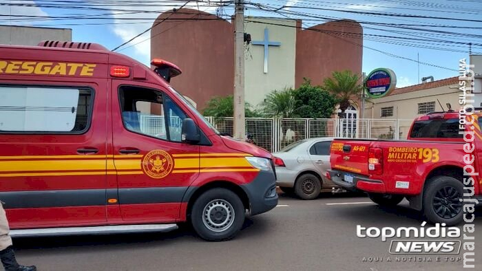 Idoso que caiu do telhado da igreja morre no MS