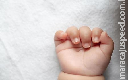 MONSTRO: Pai estupra filha recém-nascida até a morte no RJ