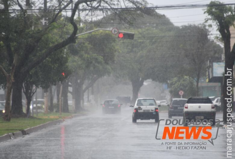 MS está em alerta por chuvas intensas até quinta-feira