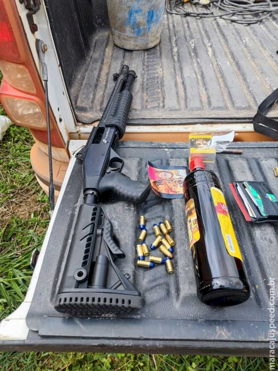 Polícia apreende caminhonete e espingarda usadas em chacina que matou ex-morador de Fátima do Sul