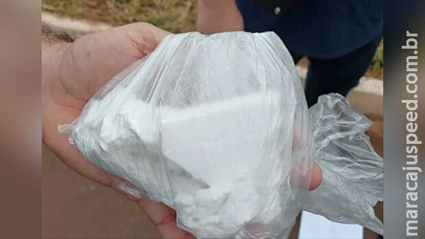 Polícia apreende traficante e fecha boca de fumo que funcionava na frente da creche em Bataguassu