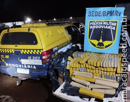 Traficante com mais de 700 kg de maconha em veículo tenta fugir da PMR mas é preso