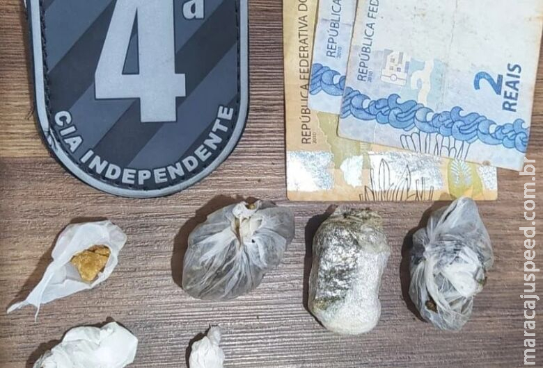 Adolescente de 16 anos é apreendido com porções de crack e cocaína 