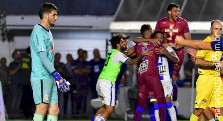 Água Santa faz história, elimina RB Bragantino e está na final do Paulistão Água Santa faz história, elimina RB Bragantino e está na final do Paulistão