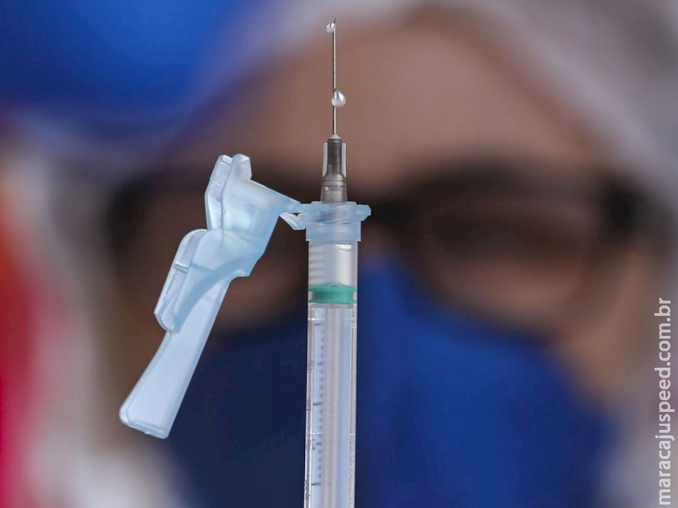 Anvisa aprova vacina que poderá ser usada contra a dengue Anvisa aprova vacina que poderá ser usada contra a dengue