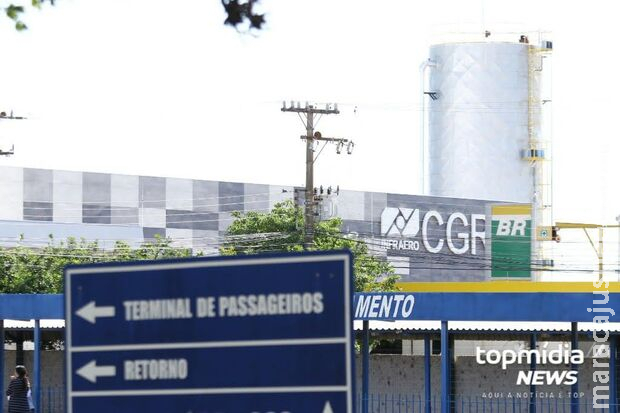 Anvisa decide retirar obrigatoriedade de máscara em aeroporto e aviões Anvisa decide retirar obrigatoriedade de máscara em aeroporto e aviões