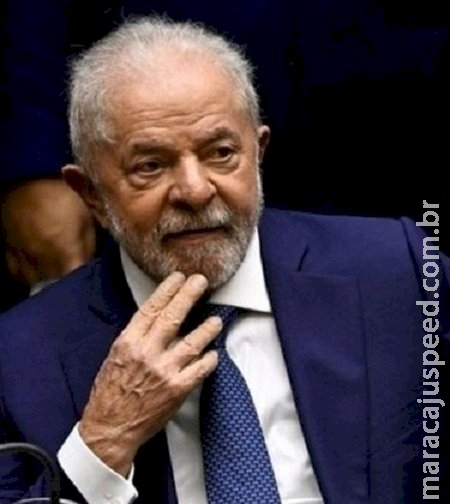 Após pouco resultado com os EUA, Lula vai à China tentar aproximação