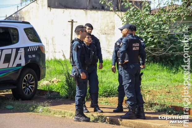 Armada de faca, mãe invade abrigo e tenta resgatar filho em Costa Rica
