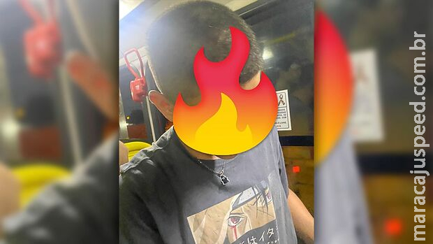 Assédio no ônibus: homem é flagrado filmando mulher e mandando para amigo 