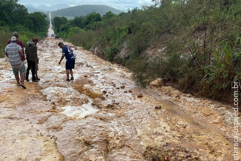 Chuva atinge 495 mm em fevereiro e prefeitura de Bonito decretada estado de emergência na cidade