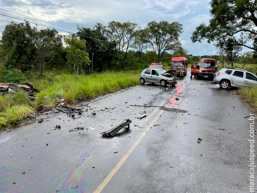 Colisão entre três carros deixa um morto na Capital Colisão entre três carros deixa um morto na Capital