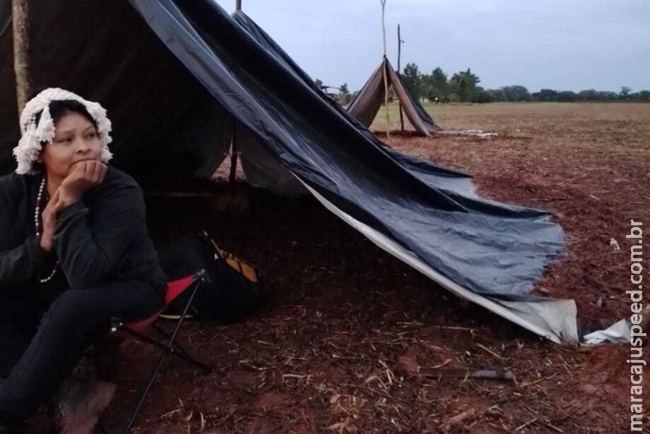 Com três indígenas detidos, fazendeiro vai à polícia por ocupação de terra em Rio Brilhante Com três indígenas detidos, fazendeiro vai à polícia por ocupação de terra em Rio Brilhante