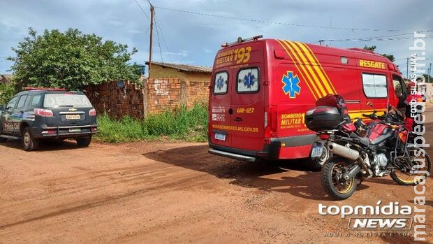 Cunhados são baleados na frente de condomínio em Dourados Cunhados são baleados na frente de condomínio em Dourados