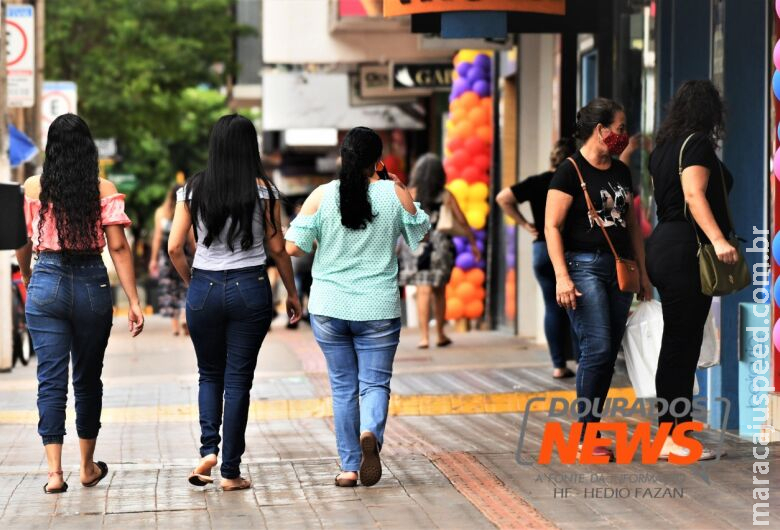 Deputados aprovam projeto que cria Programa Crédito da Mulher nos bancos oficiais Deputados aprovam projeto que cria Programa Crédito da Mulher nos bancos oficiais
