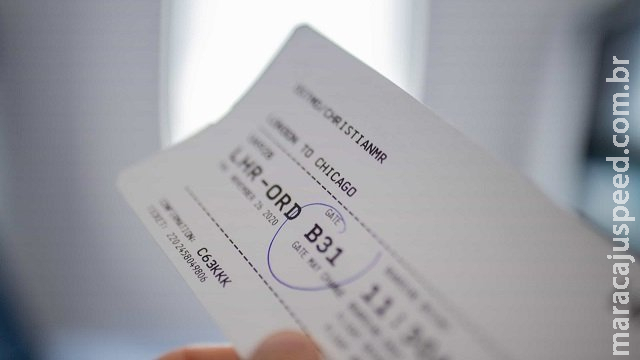 Governo prepara programa de passagens aéreas a R$ 200, diz ministro