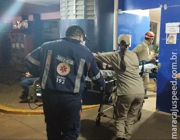 Jovem leva facada na nuca em Dourados Jovem leva facada na nuca em Dourados