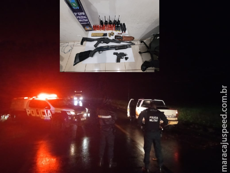 Maracaju: Polícia Militar apreende armamento de grosso calibre, munições e três indivíduos após invadirem área de propriedade rural Maracaju: Polícia Militar apreende armamento de grosso calibre, munições e três indivíduos após invadirem área de propriedade rural