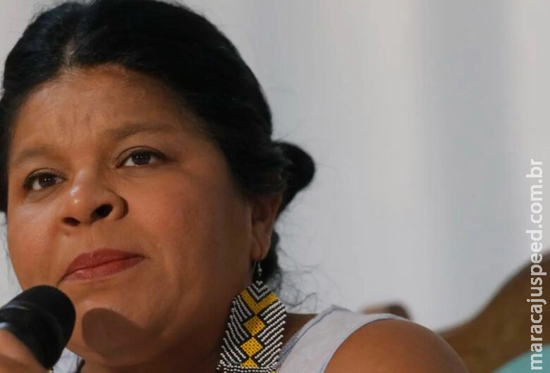 Ministra desembarca em MS e visita terras indígenas neste sábado