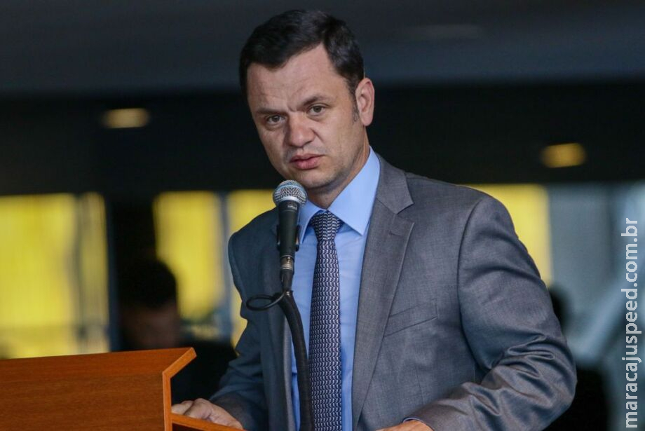 Ministro do TSE quer ouvir depoimento de Torres sobre minuta de golpe Ministro do TSE quer ouvir depoimento de Torres sobre minuta de golpe