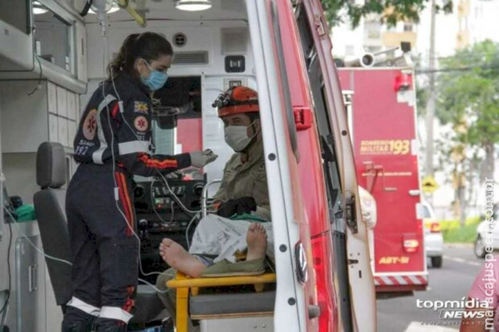 Mulher se irrita e mete facada no pescoço do marido em MS Mulher se irrita e mete facada no pescoço do marido em MS