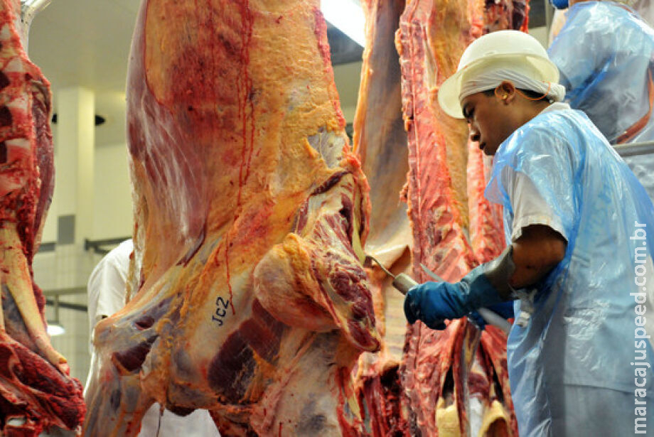 Negociação com a China sobre carne bovina está na reta final, diz ministro Negociação com a China sobre carne bovina está na reta final, diz ministro