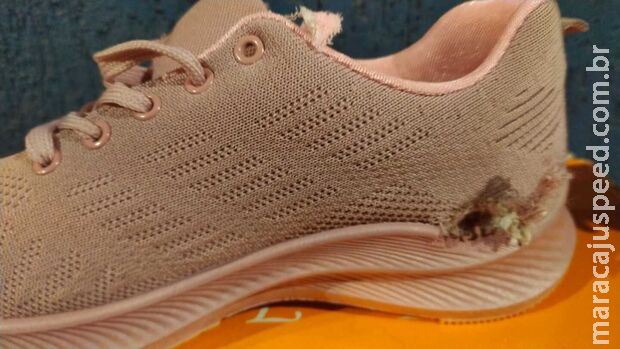 Assaltantes desastrados disparam espingarda sem querer e fogem mais cedo