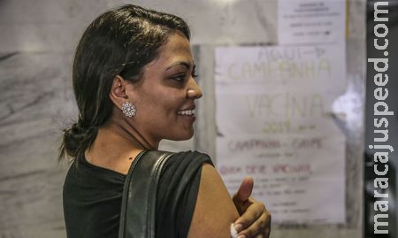 Campanha de vacinação contra gripe começa em todo o país Campanha de vacinação contra gripe começa em todo o país