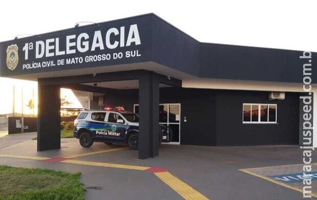 Garçonete fica seminua e empresária joga pagamento de diária no chão em Bataguassu
