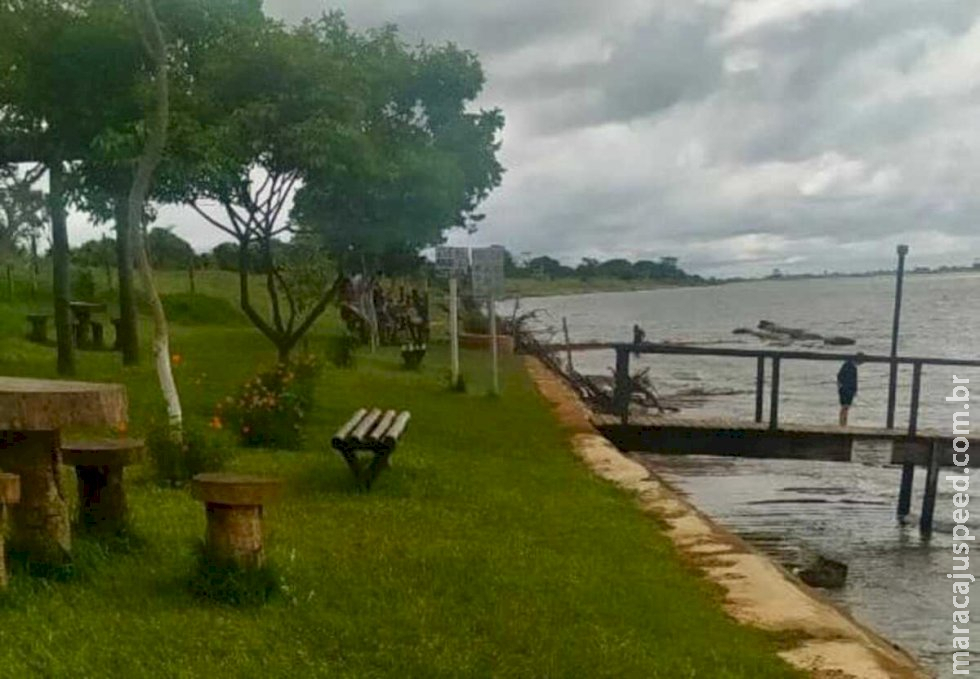 Jovem desaparece no lago da Usina após cair de caiaque