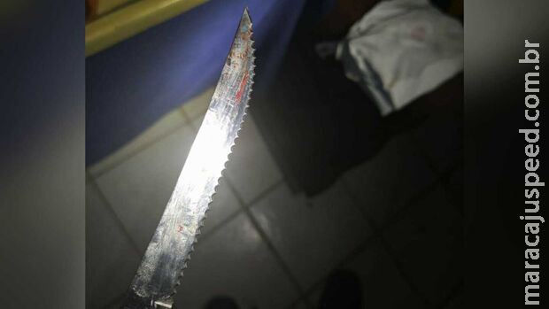 Mulher mata companheiro a facadas em Taquarussu e vai presa