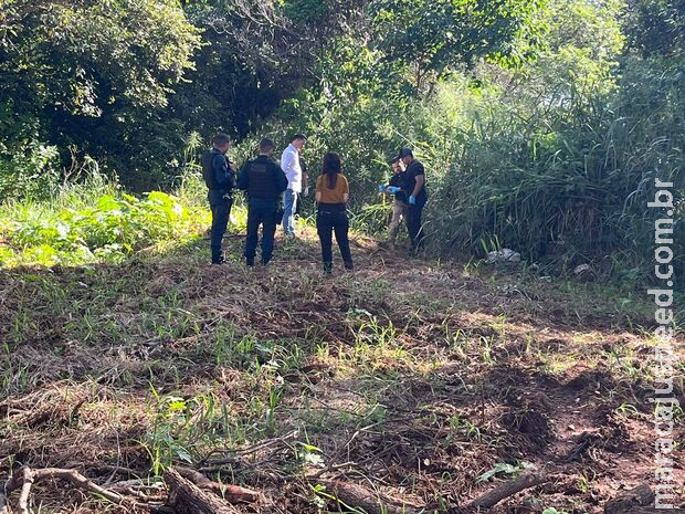 Ossada humana é encontrada em terreno do Jardim Panamá