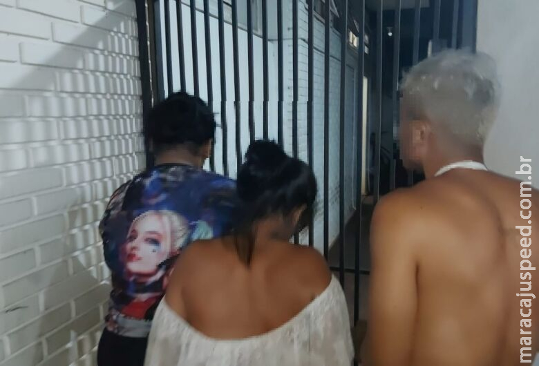 Polícia fecha a mesma 