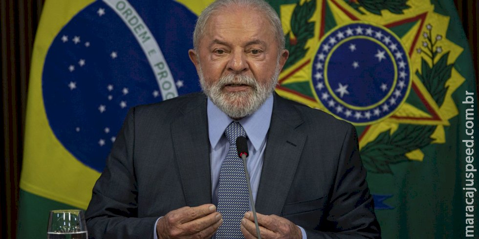 Retomada de programas e revisão de medidas marcam 100 dias de Lula