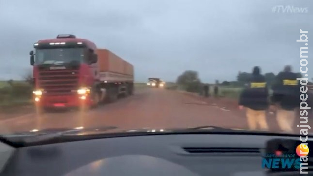 Após 8 horas de bloqueios, indígenas liberam rodovias na região sul