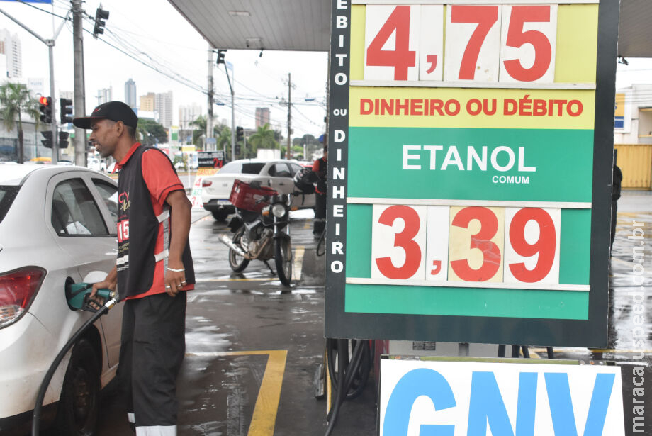 Após duas semanas, valor da gasolina e diesel não cai conforme o esperado