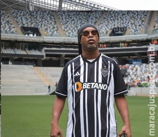 Atlético-MG tem contas bloqueadas pela Justiça por dívida com Ronaldinho Atlético-MG tem contas bloqueadas pela Justiça por dívida com Ronaldinho