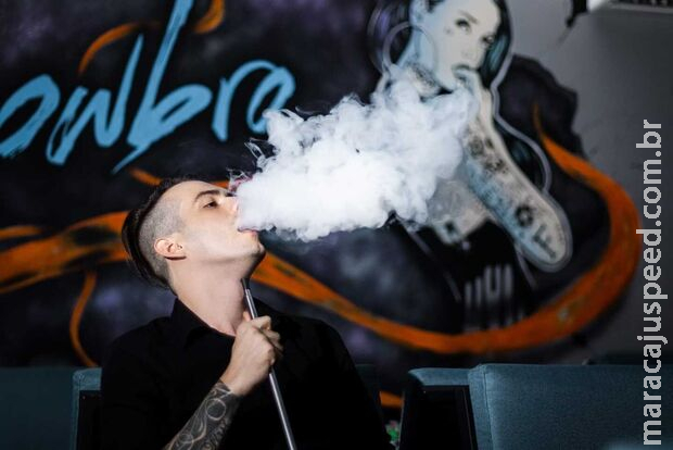 Cigarros eletrônicos caem no gosto dos jovens e retomam perigo do tabagismo em MS