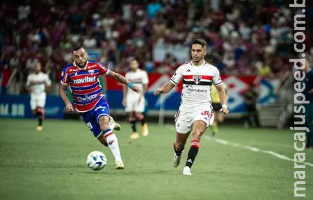 Em jogo com 2 expulsões, Fortaleza e São Paulo empatam em 0 a 0 no Castelão Em jogo com 2 expulsões, Fortaleza e São Paulo empatam em 0 a 0 no Castelão
